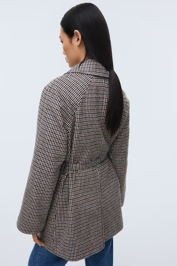 Пальто с поясом