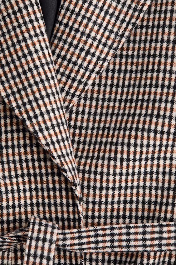 Пальто с поясом