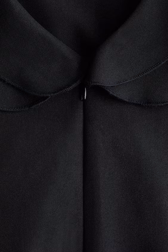 Платье с оборками