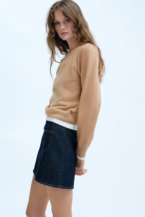 Свитер с объемными рукавами