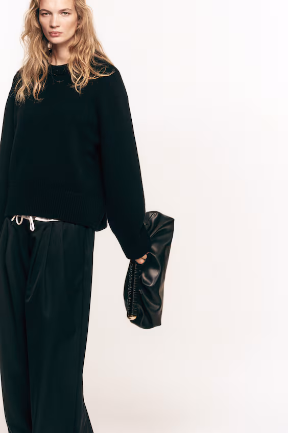 Свитер из шерсти