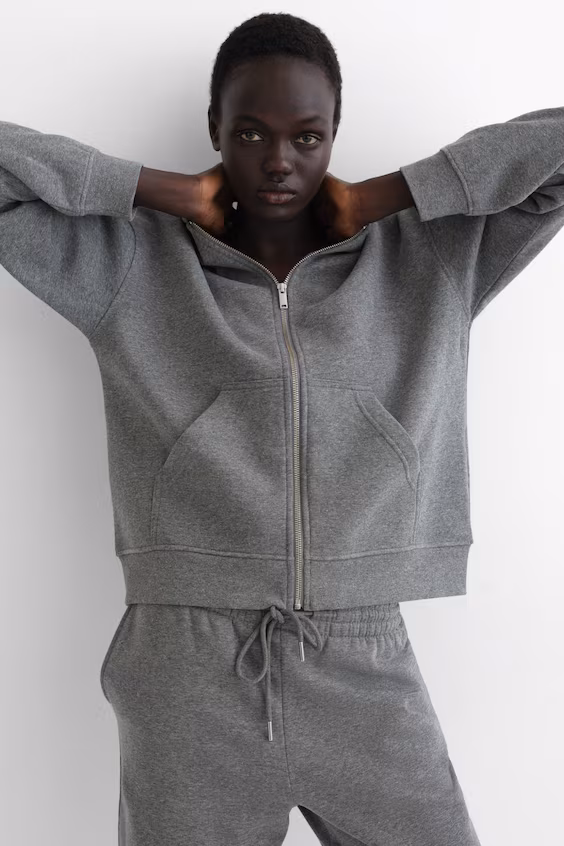 Пальто с капюшоном и молнией