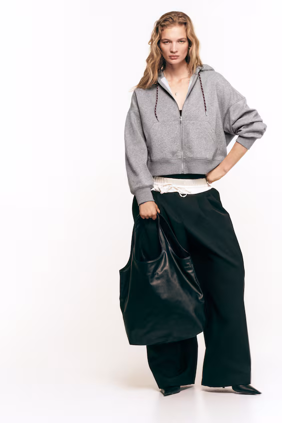 Пальто с капюшоном и молнией