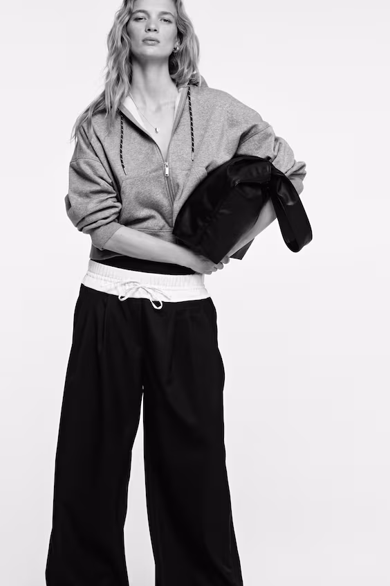 Пальто с капюшоном и молнией