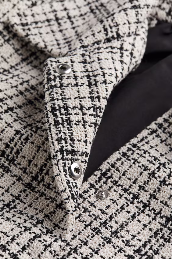 Пальто из букле (casaco em bouclé)