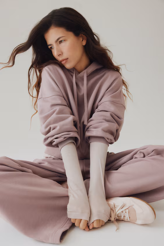 Толстовка с капюшоном