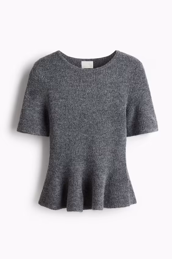 Свитер баска из рубчиковой ткани