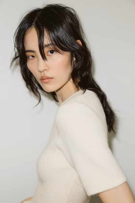 Баска-свитер в рубчик из мягкой вязаной ткани