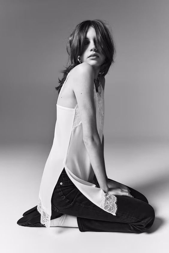 Топ из джерси с кружевом