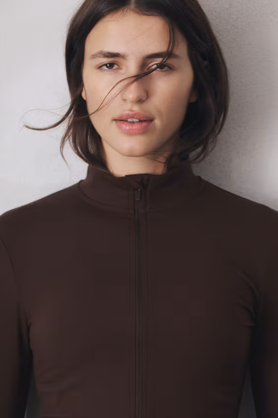 Куртка для спорта с технологией softmove™