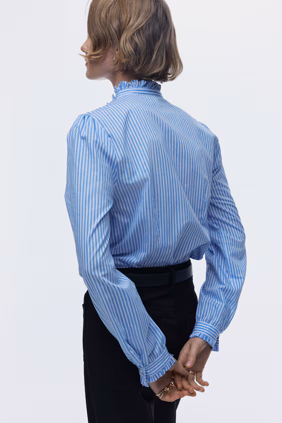 Блузка из поплина с оборкой