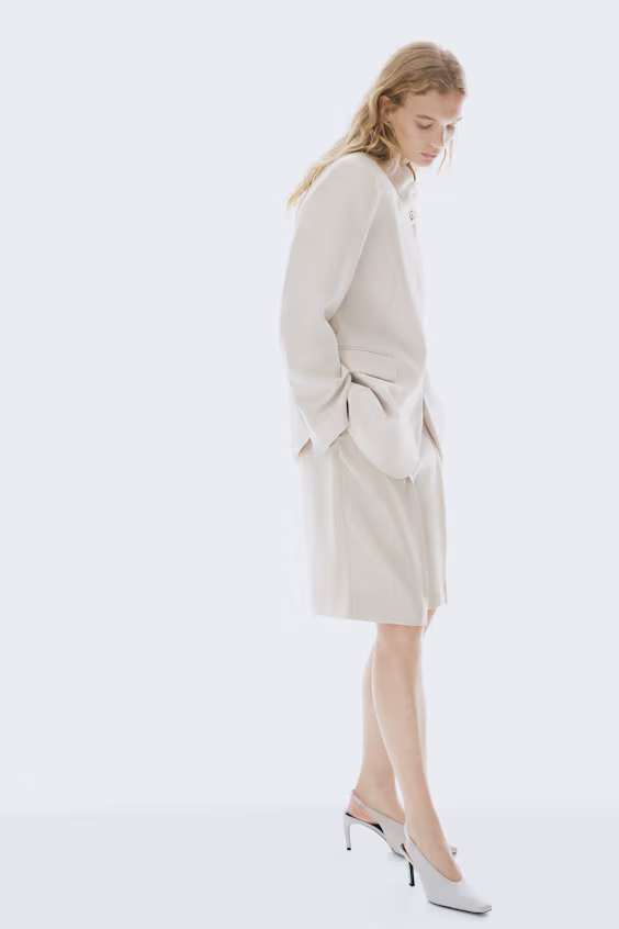 Пиджак с деталями броши