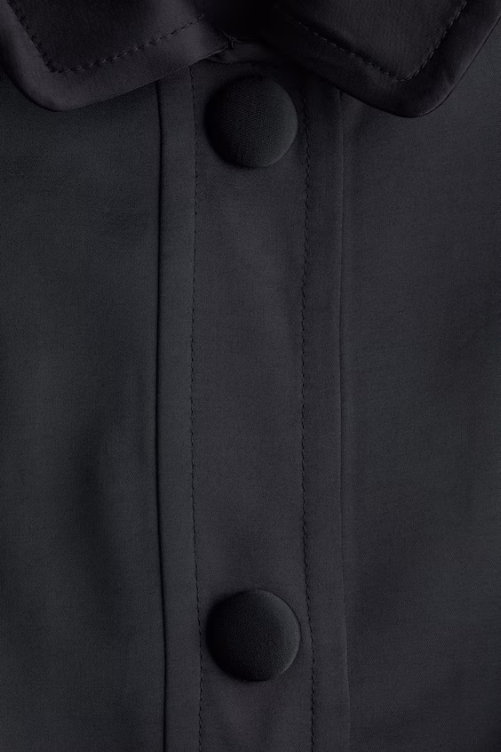 Пальто с рукавами, закрывающими плечо