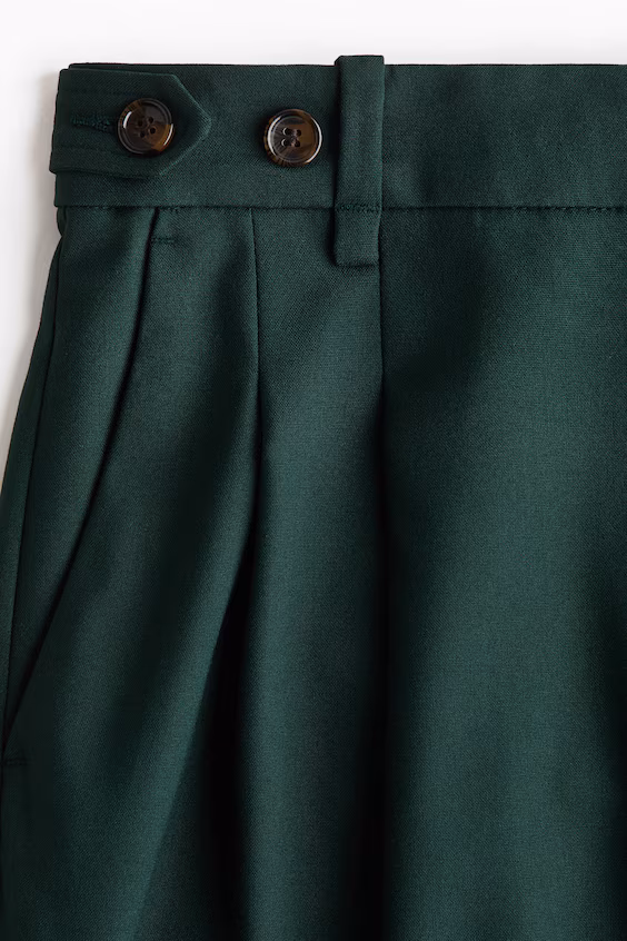 Широкие классические брюки