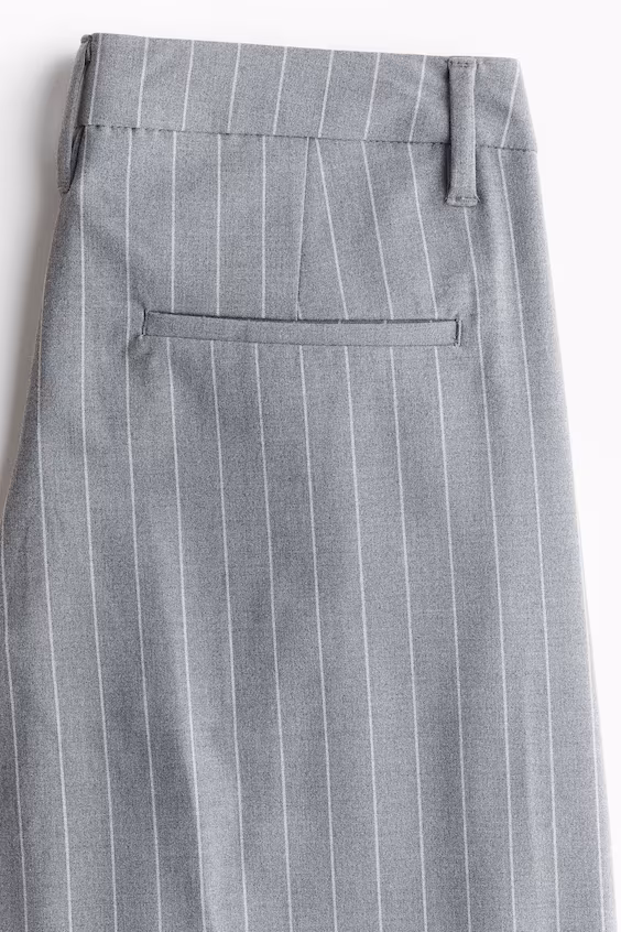 Широкие классические брюки