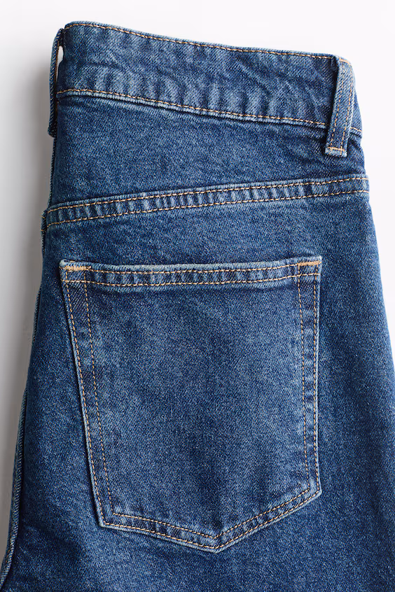 Джинсы mom slim fit с высокой посадкой и укороченной длиной