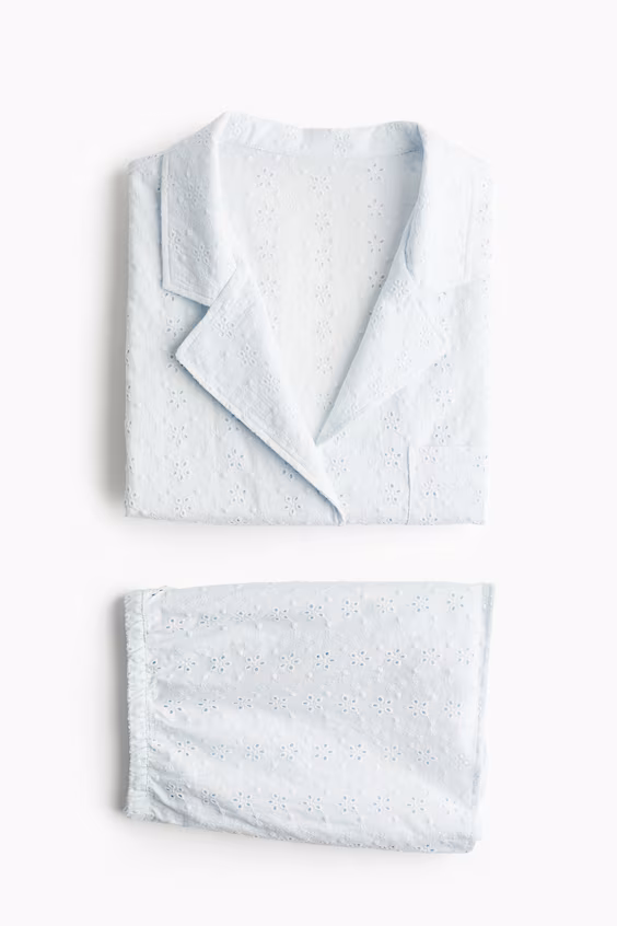 Пижама с английской вышивкой