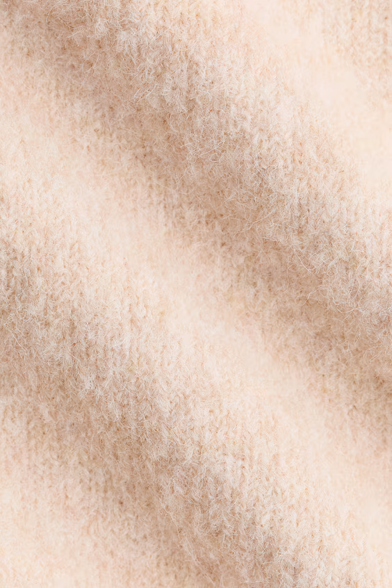 Поло из тонкой вязаной ткани