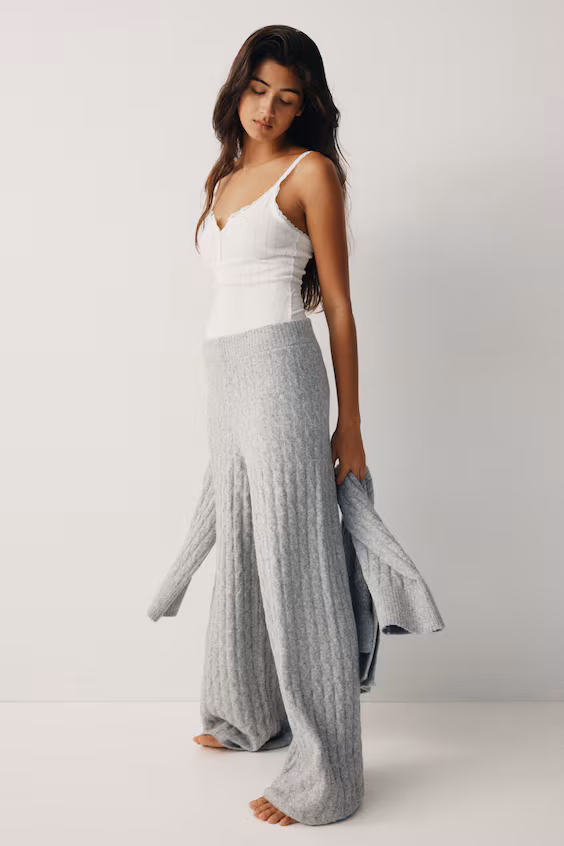 Брюки из ткани с крученым узором h&m