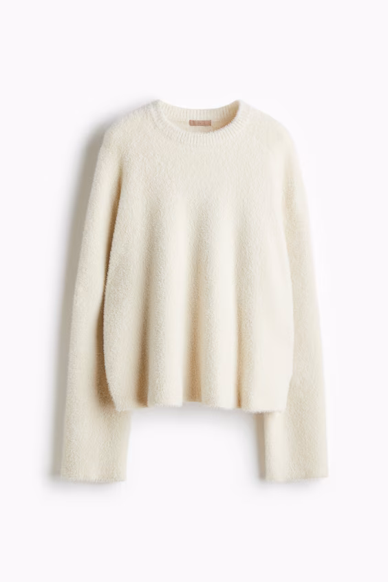 Свитер из мягкого меха