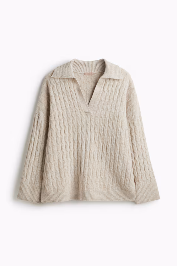 Поло из ткани с петельками