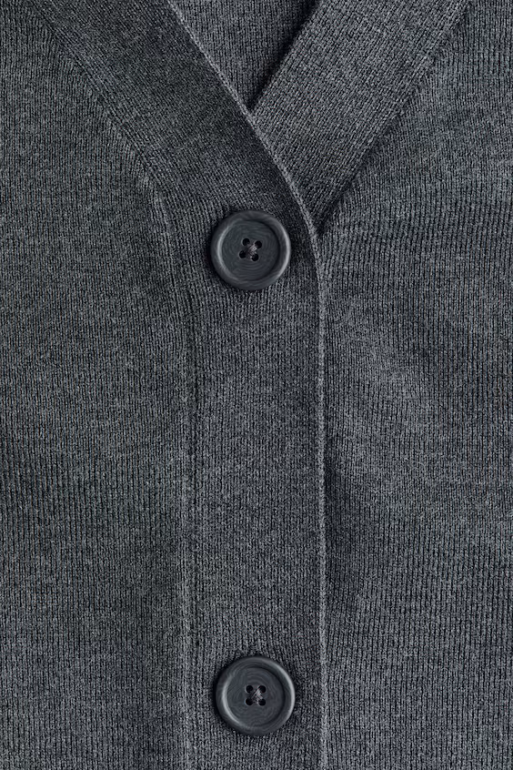 Кардиган из тонкого вязаного полотна