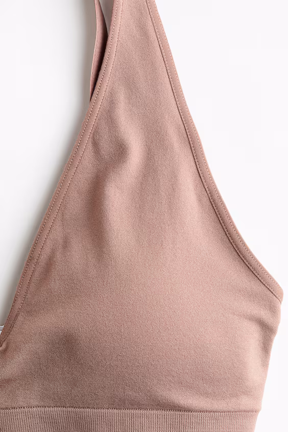 Бюстгальтер с мягкими чашечками seamless