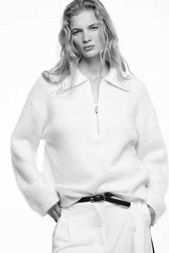 Свитер из мохера с молнией