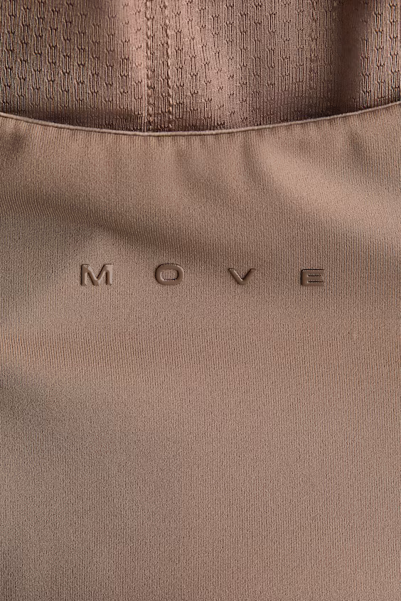 Спортивный бюстгальтер sculptmove™ средней поддержки