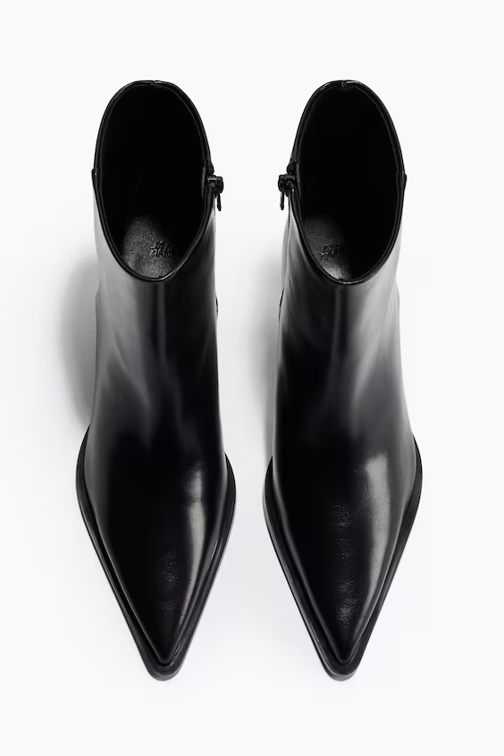 Ботильоны с утонченными носками