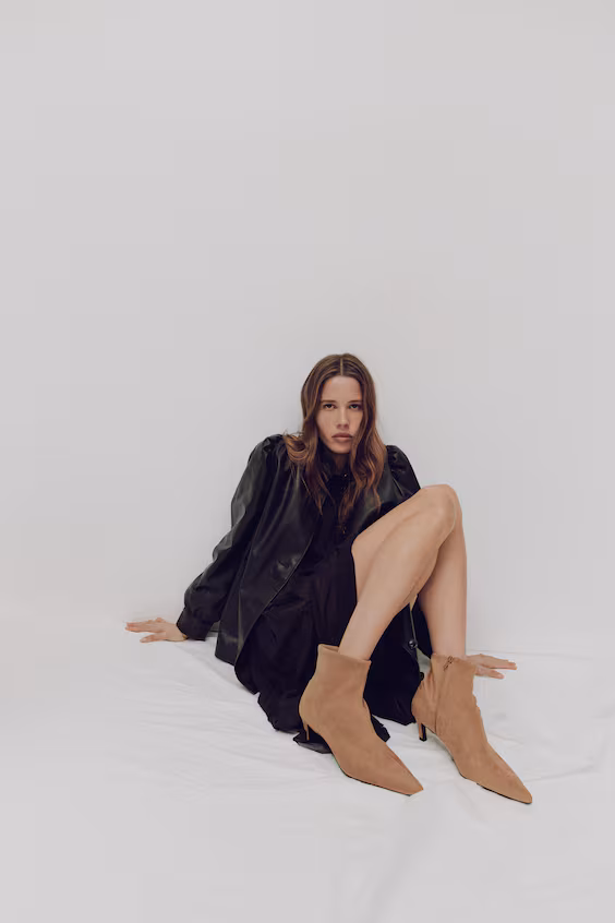 Лодочки с высоким каблуком