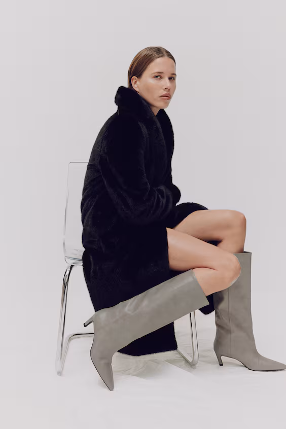 Сапоги с заостренным носком