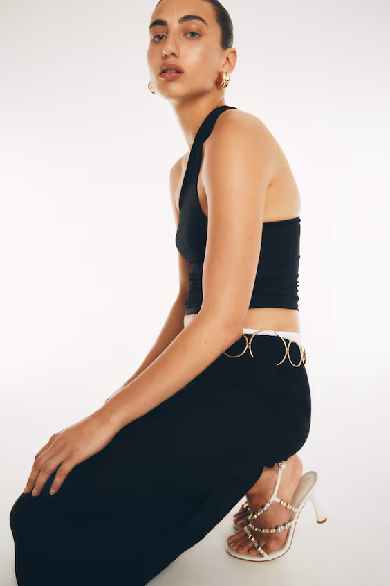 Босоножки на высоком каблуке с ремешками