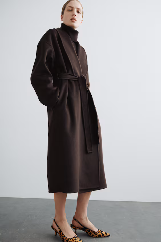 Босоножки на каблуке kitten из кожи