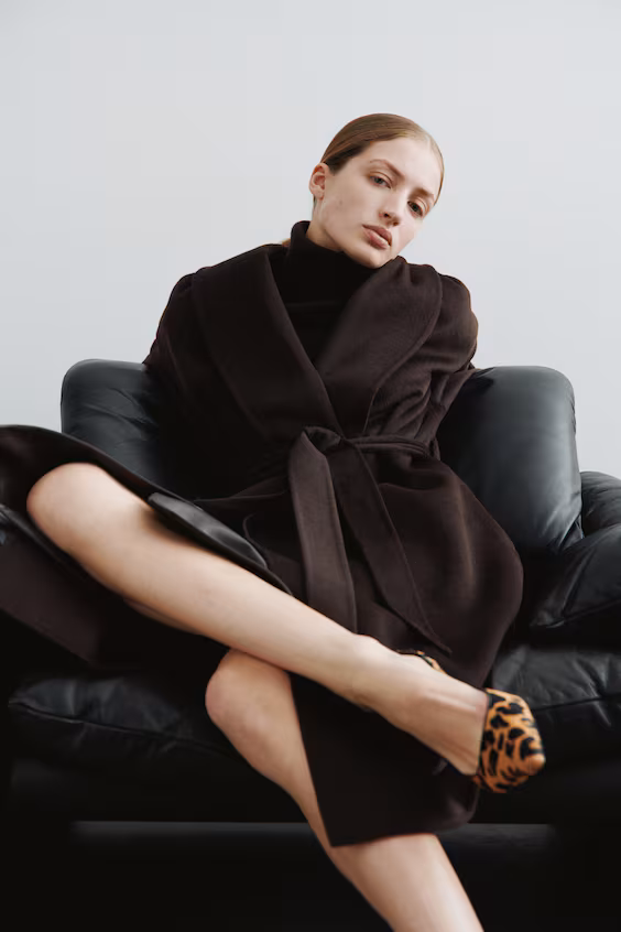 Босоножки на каблуке kitten из кожи