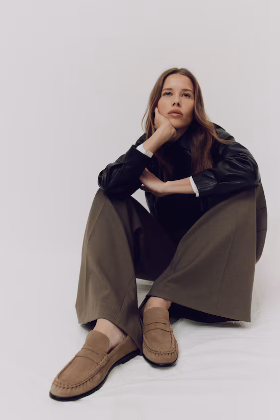 Лоферы из кожи