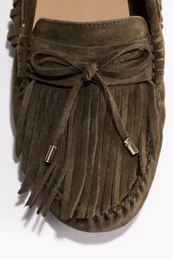 Мокасины из замши с бахромой