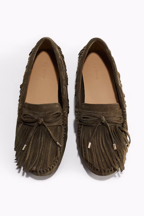 Мокасины из замши с бахромой