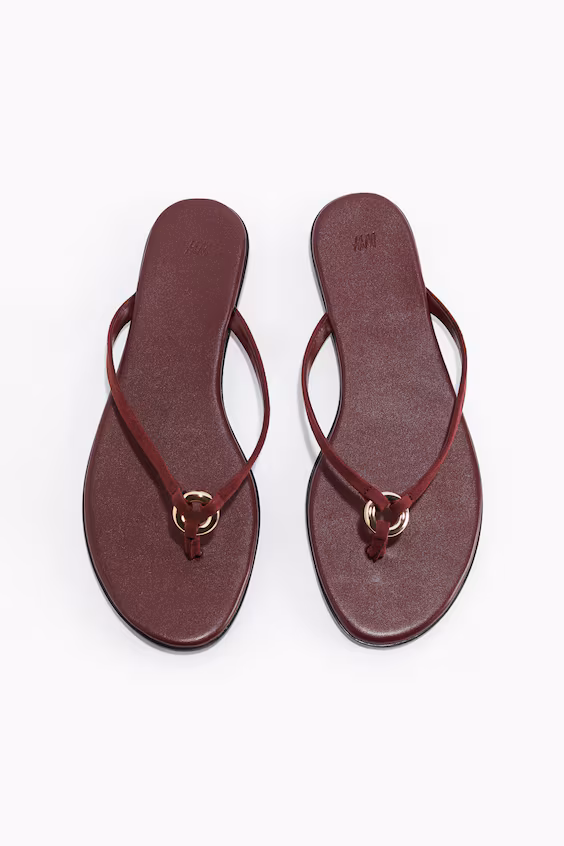 Шлепанцы с кольцом