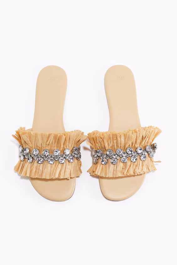 Сандалии с кристаллами