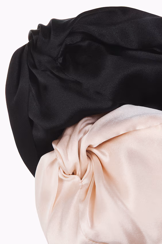 Шапка из шелка