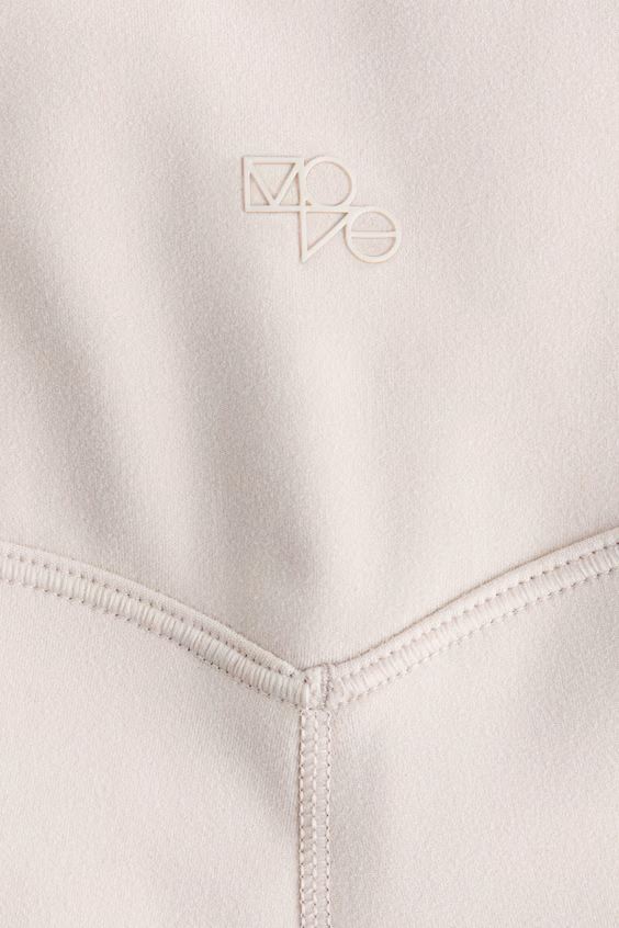 Брюки-леггинсы с расклешенным низом и технологией softmove™