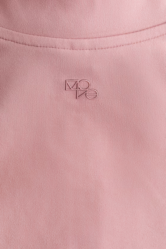 Спортивная куртка с технологией softmove™