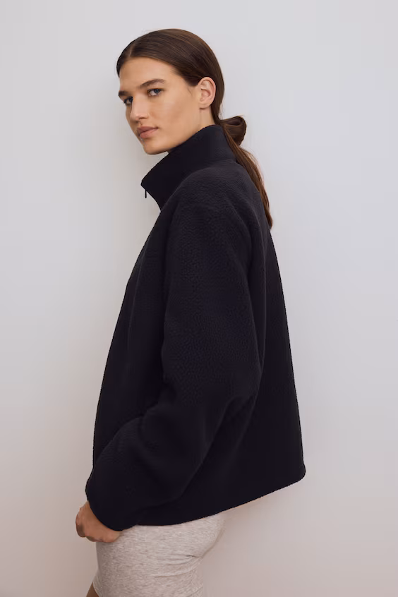 Плюшевый спортивный пальто