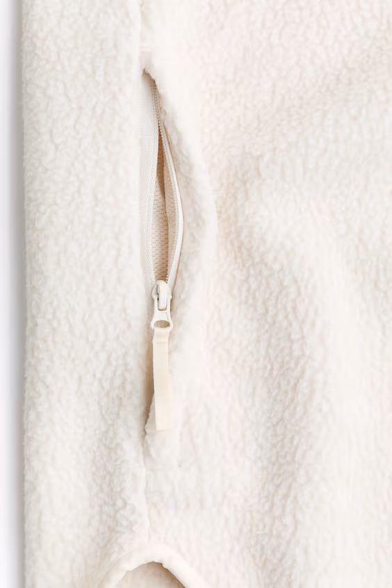 Colete для спорта из меха в обычном крое