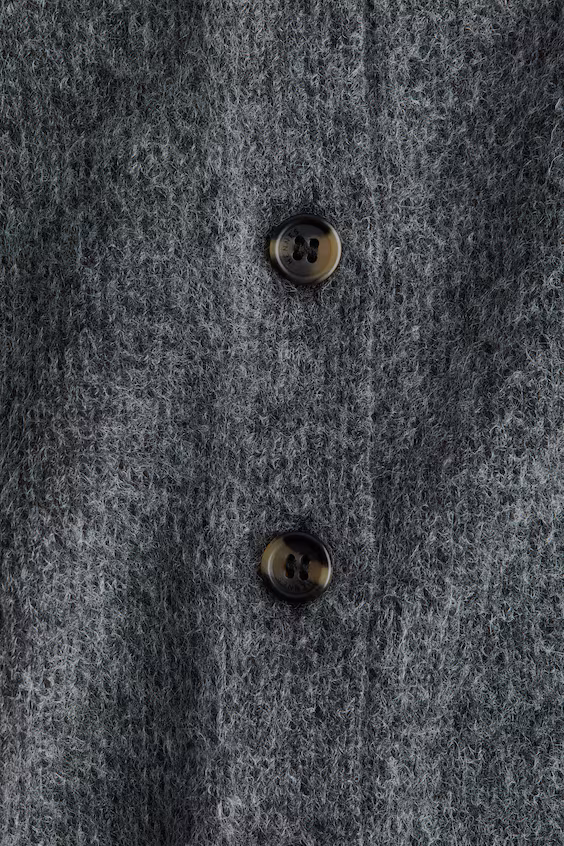 Кардиган с короткими рукавами и воротником