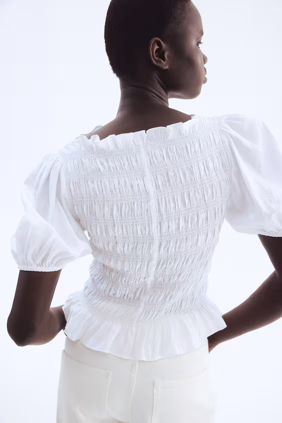 Блуза с манжетами