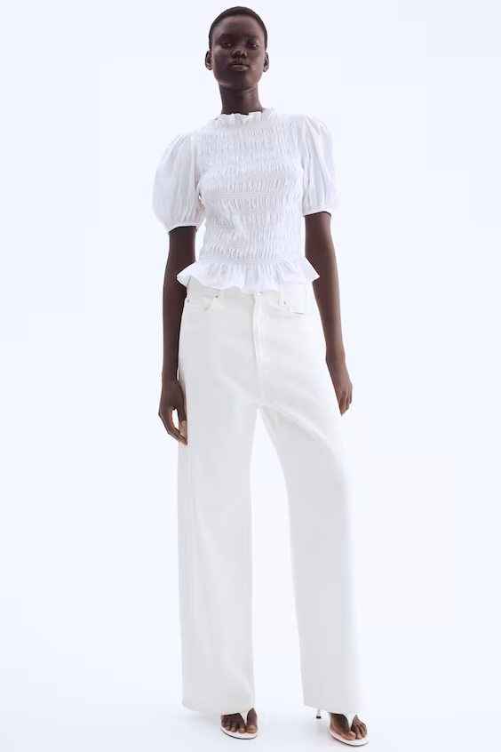 Блуза с манжетами