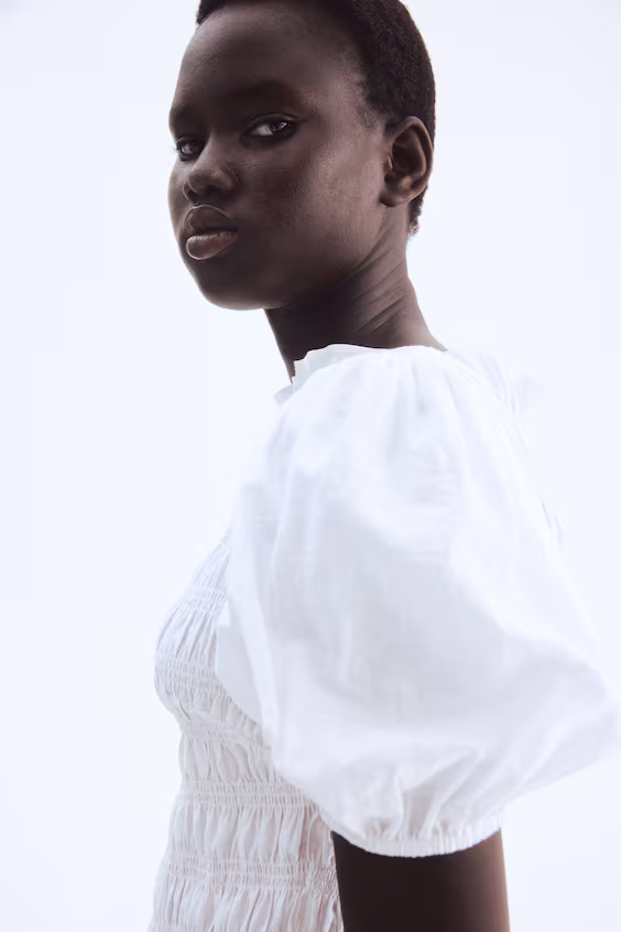 Блуза с манжетами