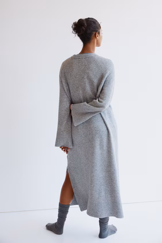 Длинное платье из трикотажа